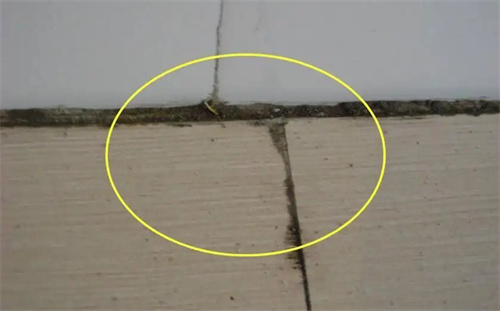 衛(wèi)生間裝修貼瓷磚，墻壓地和地壓墻的區(qū)別有哪些