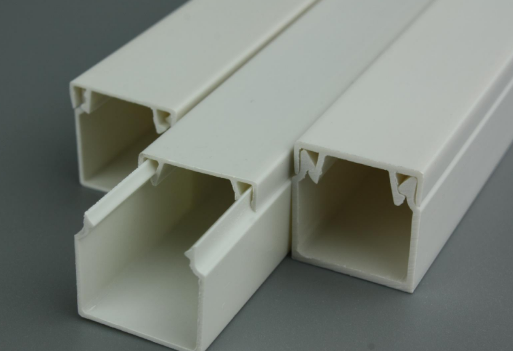 塑料線槽有哪些規(guī)格?塑料線槽有哪些特點?