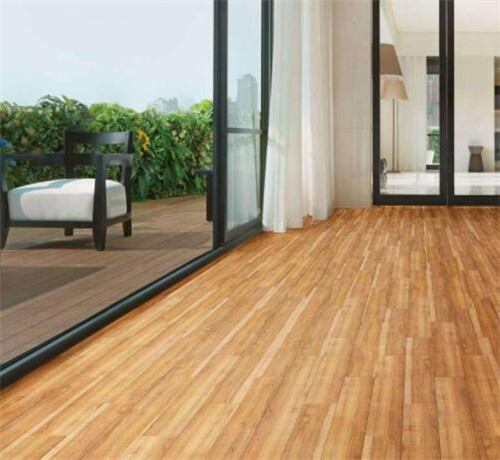 櫟木地板的優(yōu)缺點(diǎn)有哪些，櫟木地板如何選購?