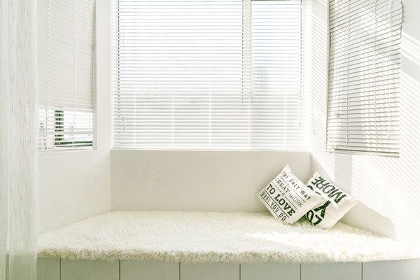 防盜窗隱形有什么優(yōu)缺點(diǎn)，隱形防盜窗有什么選購(gòu)技巧?