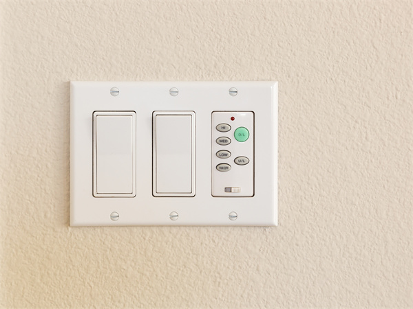 什么是雙聯(lián)開關(guān)，雙聯(lián)開關(guān)有什么特點(diǎn)?