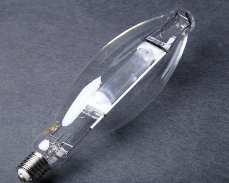 金鹵燈功率是多少，金鹵燈有哪些結構性能?